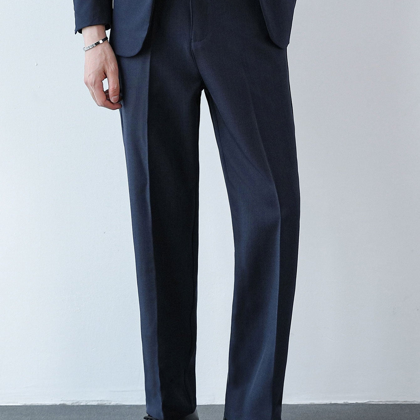 Remi - Regular Fit Trousers