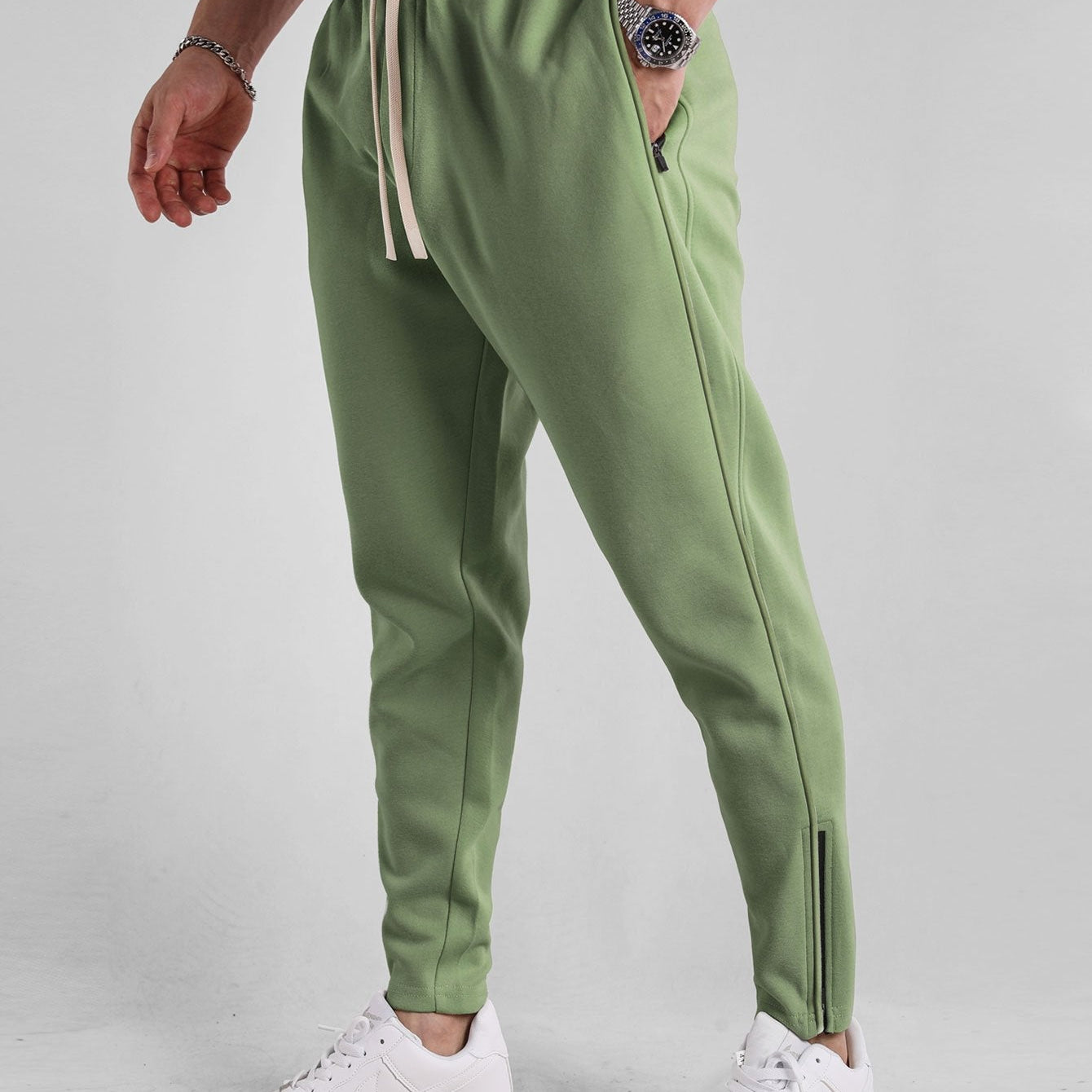 Michel - Joggers with Zip Hem