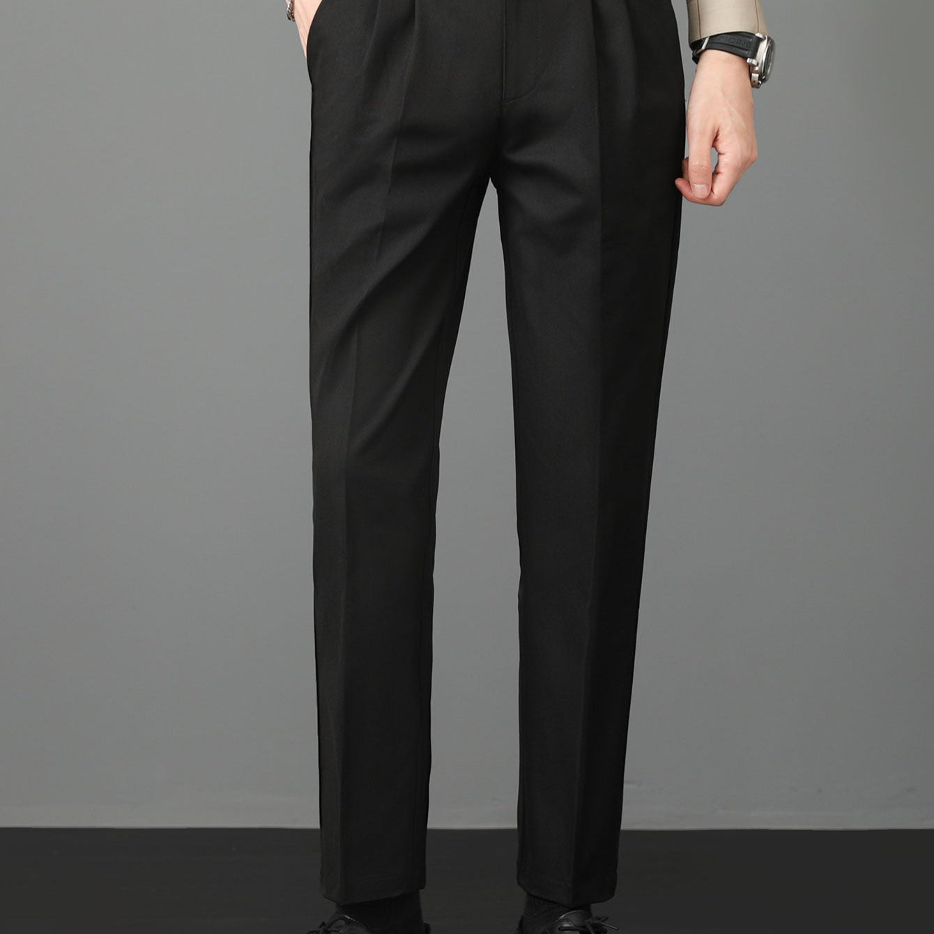 Denis - Lightweight Slim Fit Trousers
