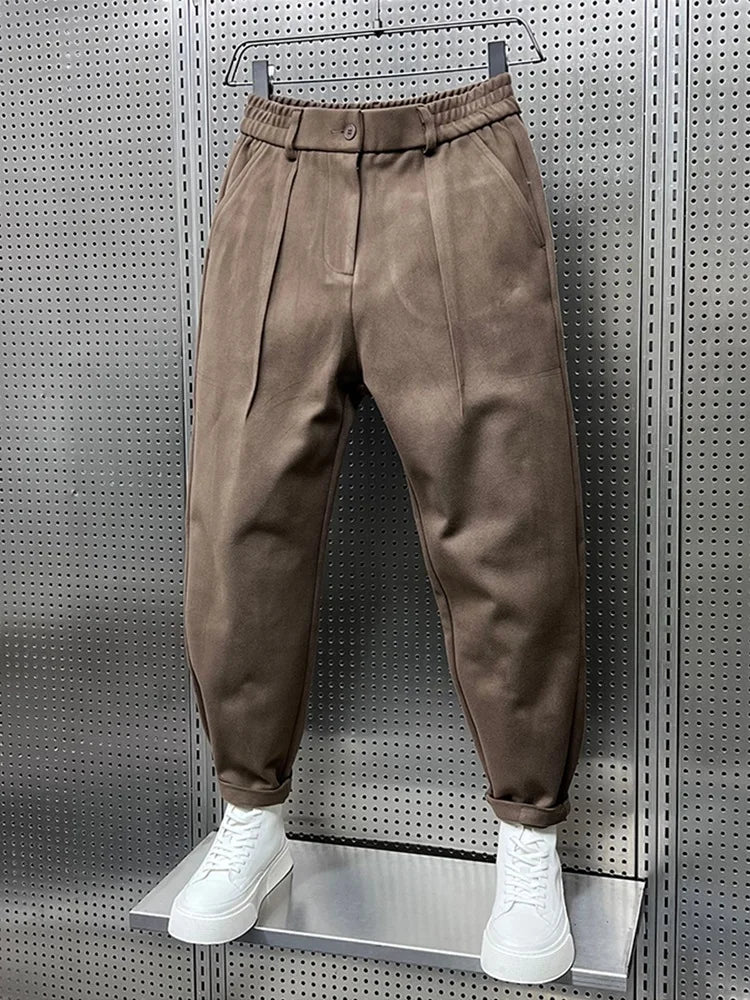 Judd men's textured pleated tapered pants, view 3