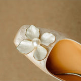 Susanna - Elegant Shoes with Floral Detail