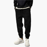 Tanner men's tapered leisure joggers in Black, view 6